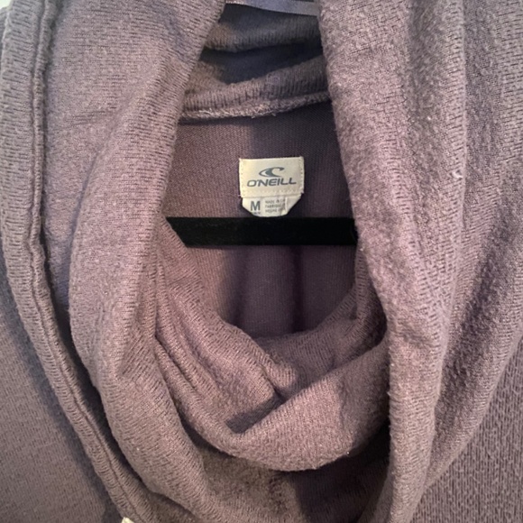 O’Neill plum light sweater - Picture 2 of 2